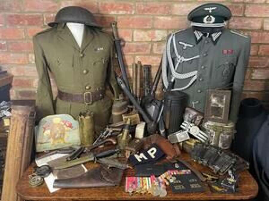 Militaria